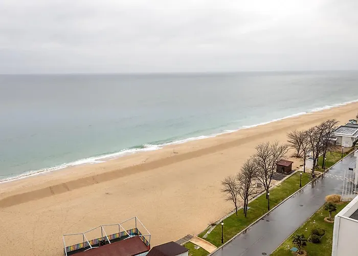 Lägenhet Cozy With Stunning Sea View In Berlin By Flat Manаger